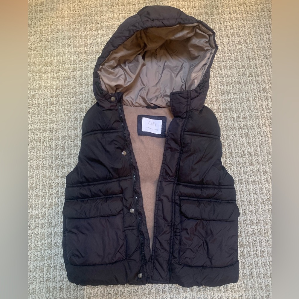 Zara Kids Black and Tan Puffer Vest